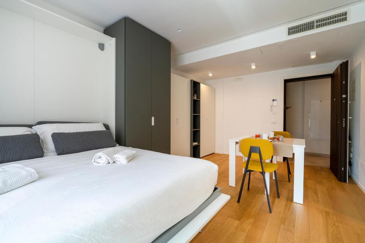Twelve12 - Universita & Stazione Aparment Bari Zewnętrze zdjęcie