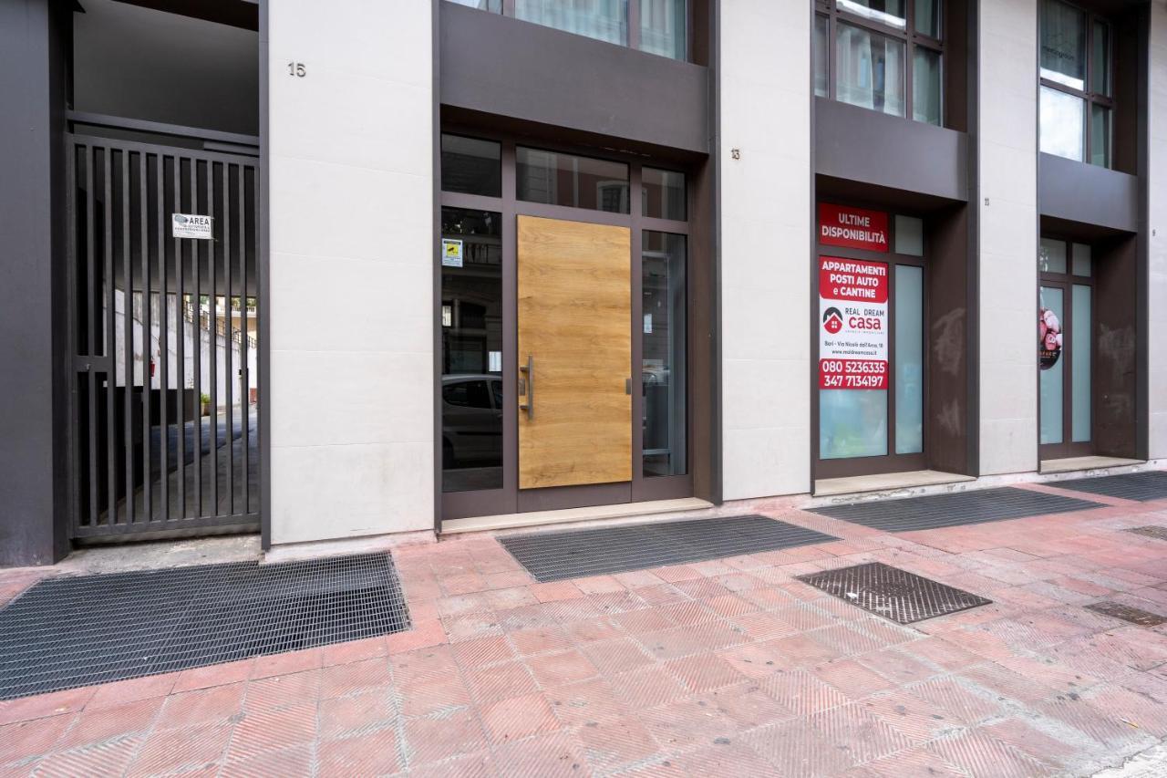 Twelve12 - Universita & Stazione Aparment Bari Zewnętrze zdjęcie